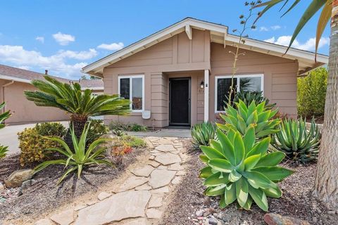 Photo of 5139 Loma Verde, Oceanside, CA 92056 (MLS # 260018206SD)