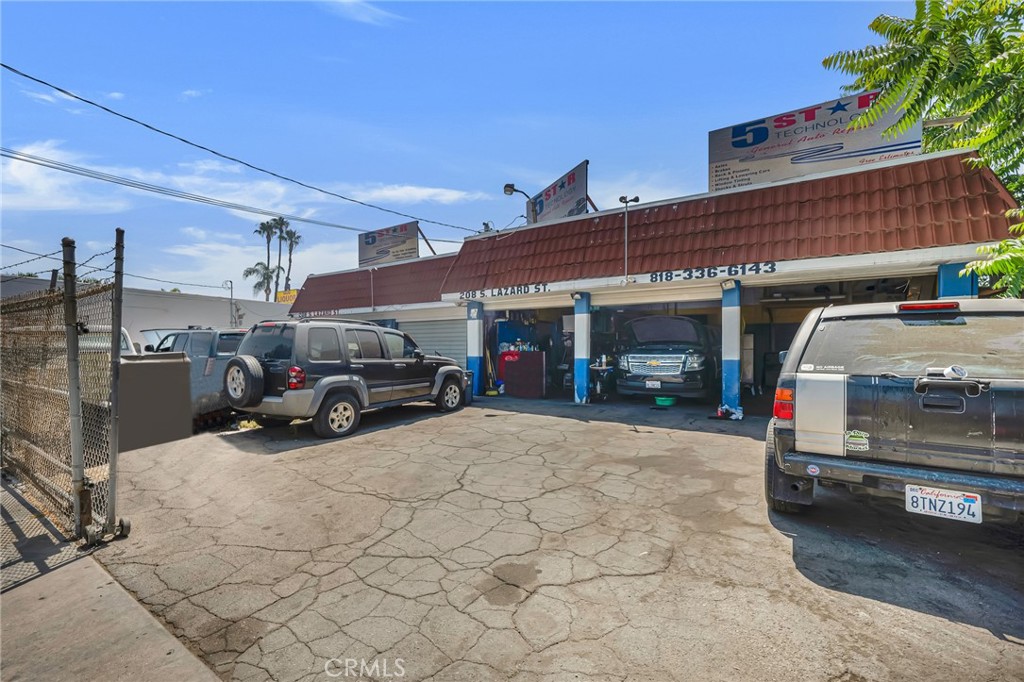 1550 San Fernando Road