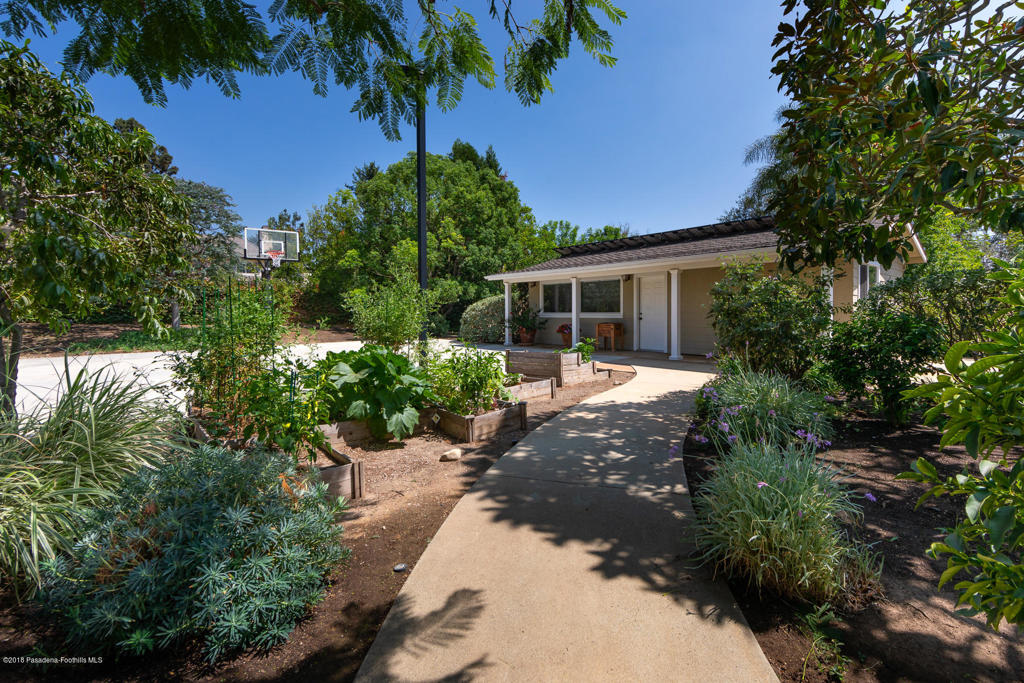 Not Applicable - 1007242 - Residential