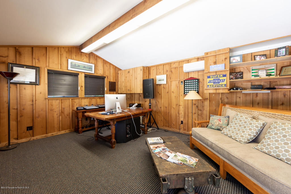 Not Applicable - 1007242 - Residential