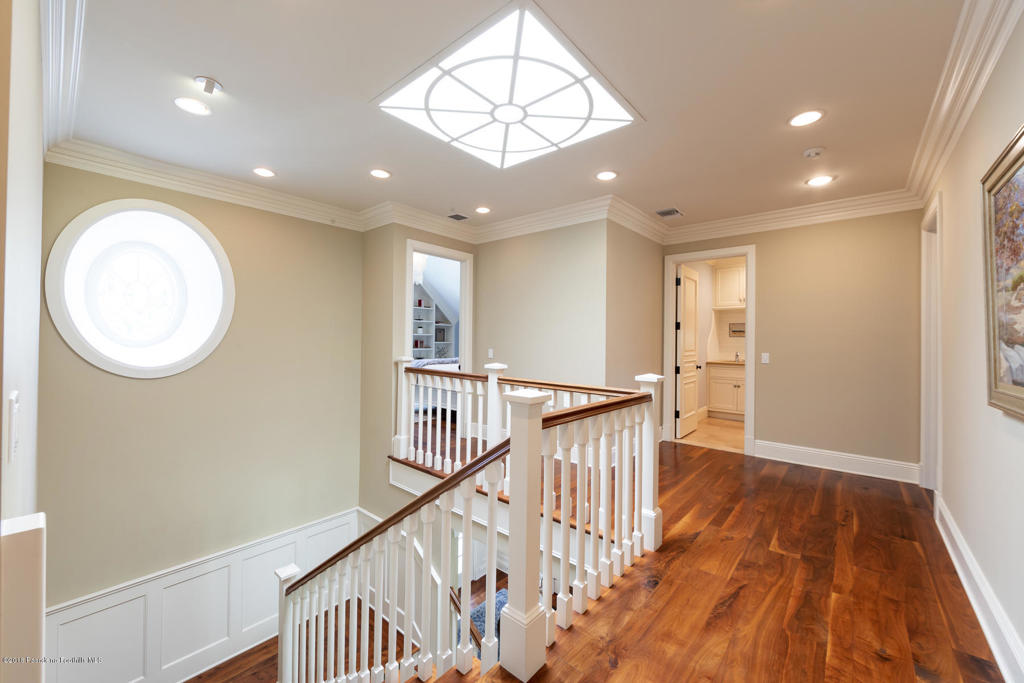 Not Applicable - 1007242 - Residential