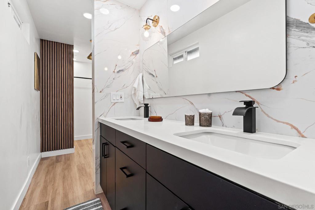 Cardiff By The Sea - Residential