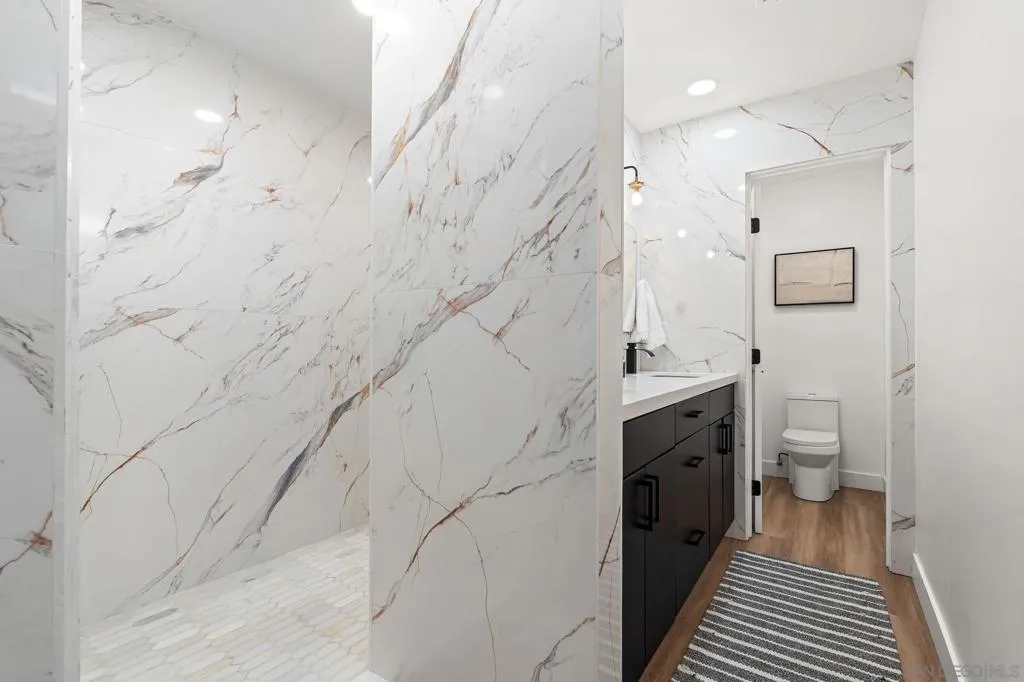 Cardiff By The Sea, California 92007, United States, 5 Bedrooms Bedrooms, ,3 BathroomsBathrooms,Residential,Active,239525