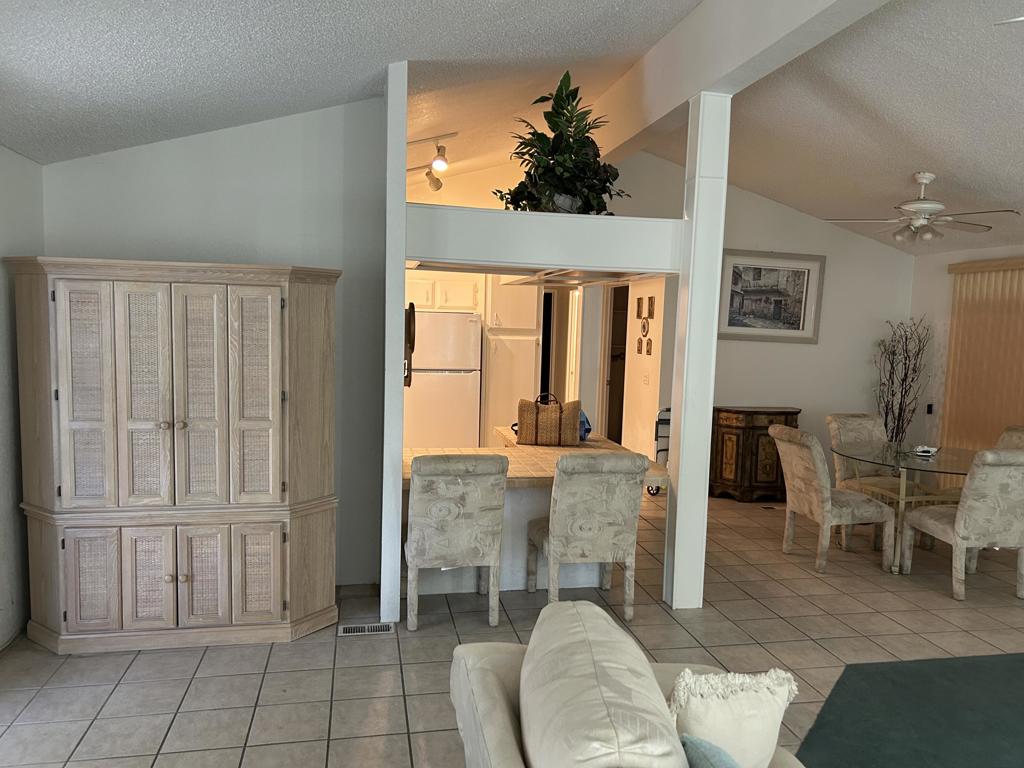 Suncrest Country Clb - Manufactured In Park