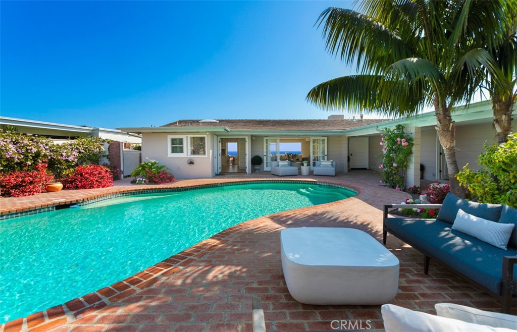 Cameo Shores (CSHO) - Residential Lease