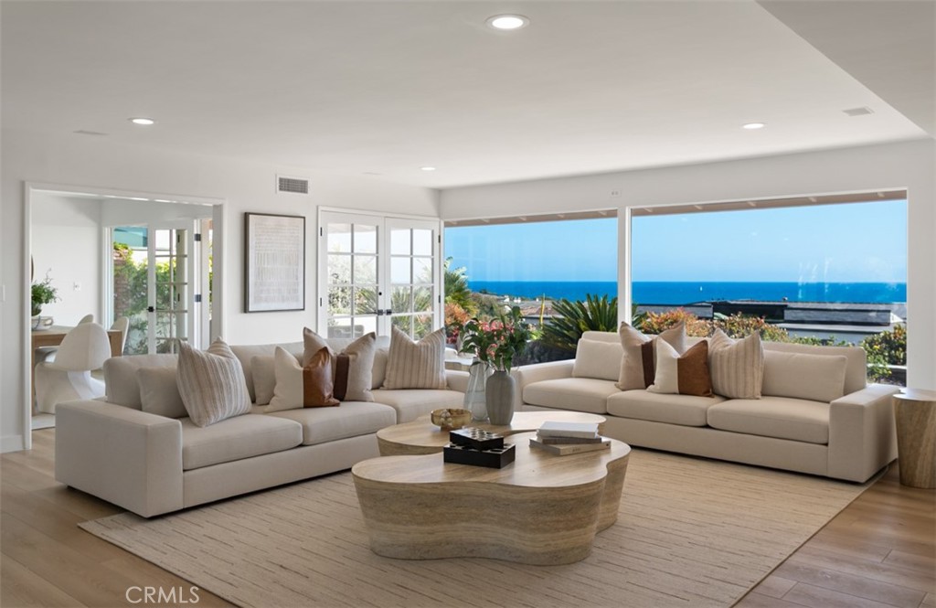 Cameo Shores (CSHO) - Residential Lease