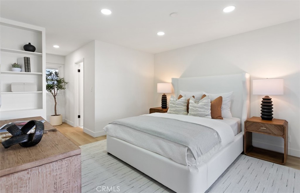 Cameo Shores (CSHO) - Residential Lease