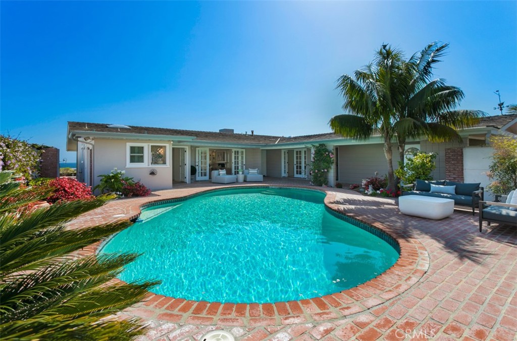Cameo Shores (CSHO) - Residential Lease