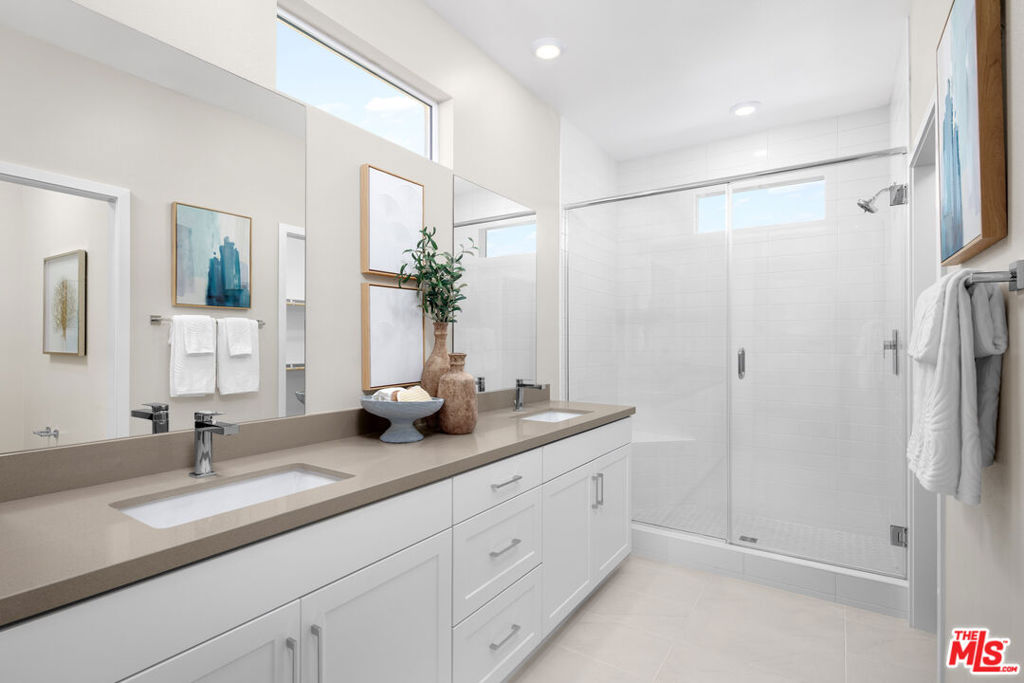 Encore - Residential