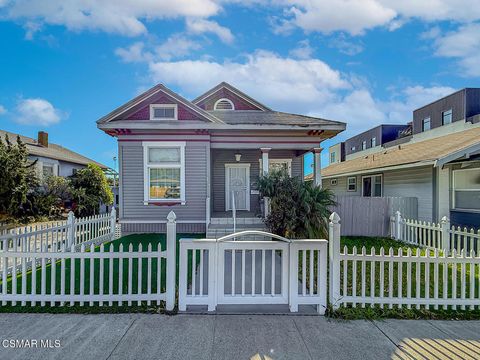 Photo of 954 E Thompson Blvd, Ventura, CA 93001 (MLS # 225005605)