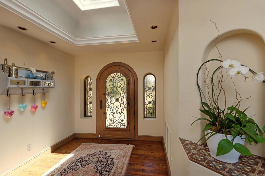 LAJ - Residential Lease