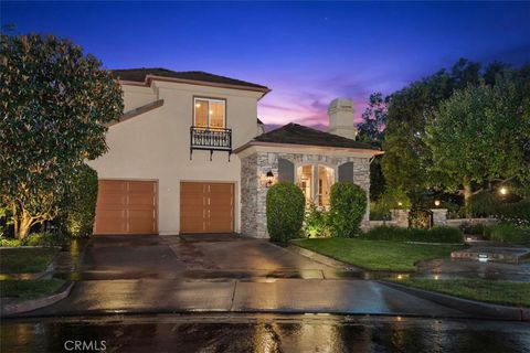 Photo of 36 Walnut Creek Crk, Irvine, CA 92602 (MLS # OC26084607)