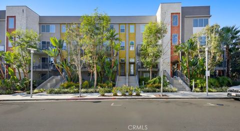 75 Lennox Irvine CA 92612