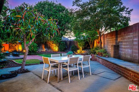 Photo of 15241 Septo Street, San Fernando, CA 91345 (MLS # 25488139)