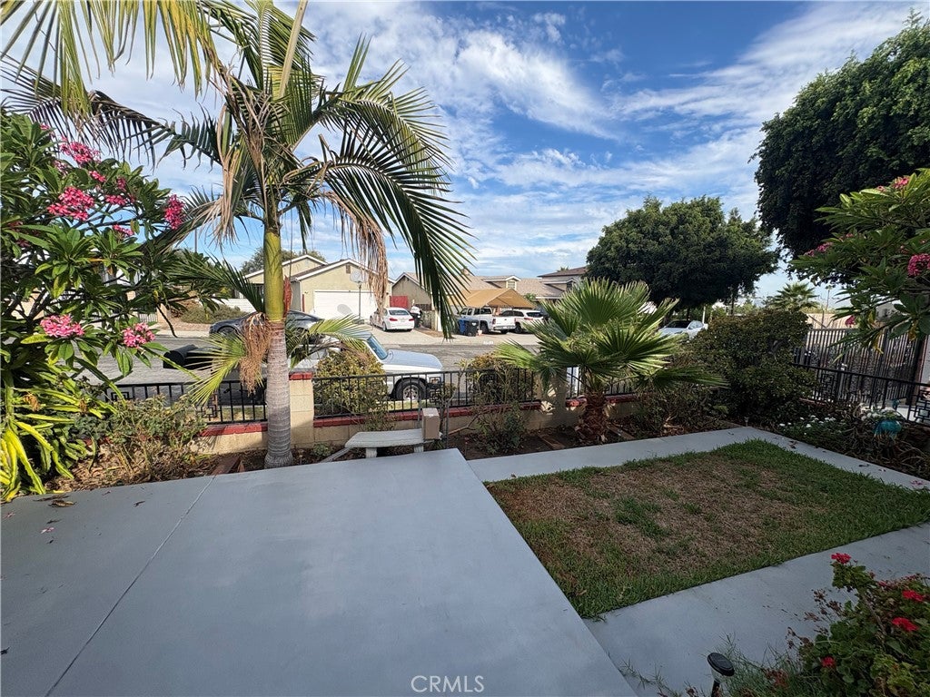 12433 Laurel Avenue, Whittier CA 90605