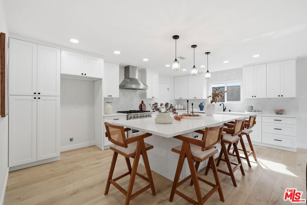 19891 Gloucester Lane