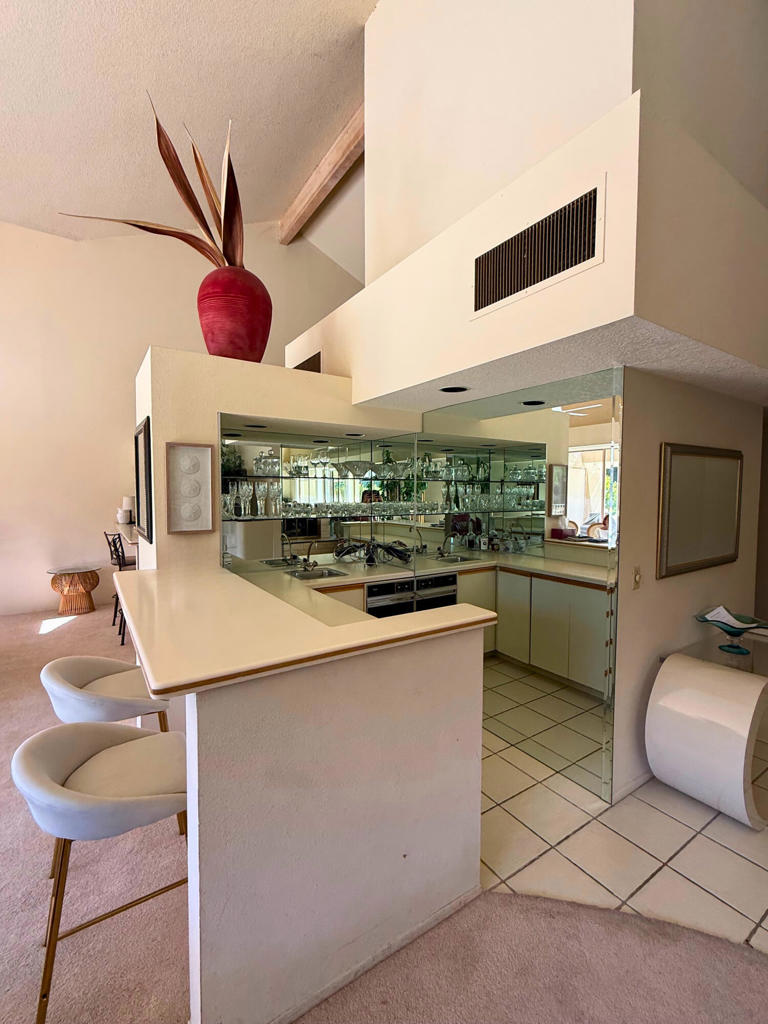 Rancho Mirage C.C. - Residential Lease
