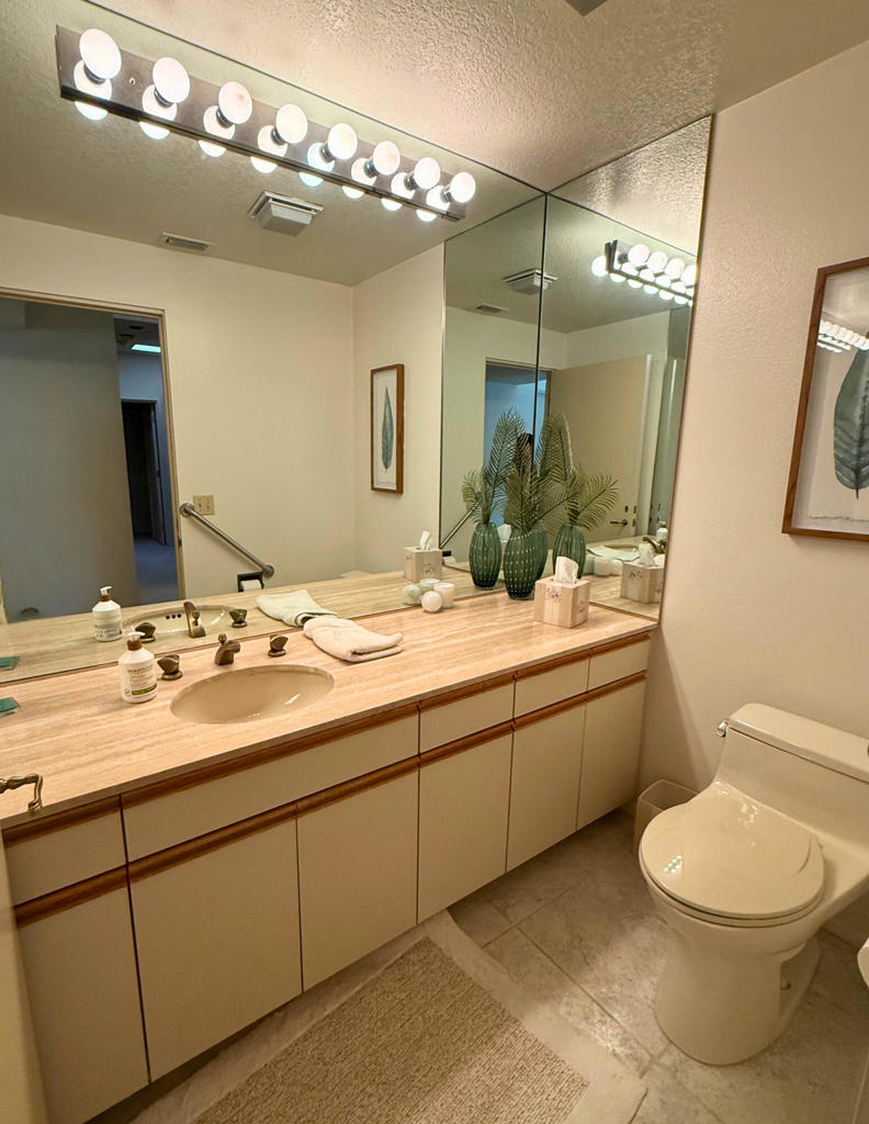 Rancho Mirage C.C. - Residential Lease