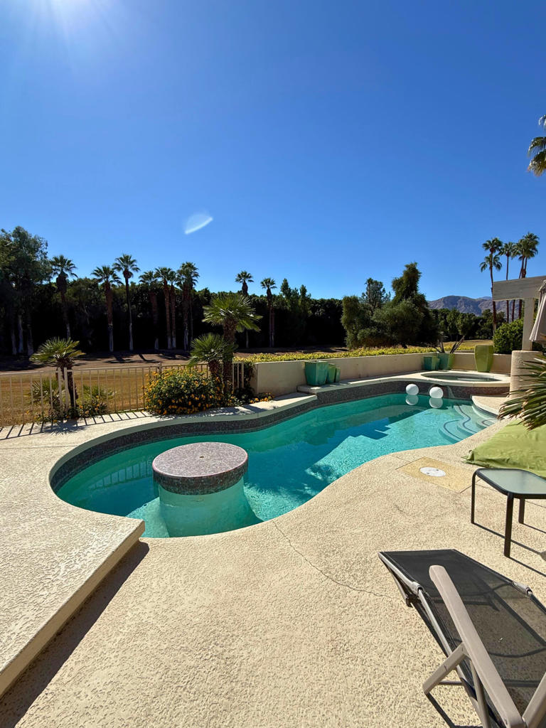 Rancho Mirage C.C. - Residential Lease