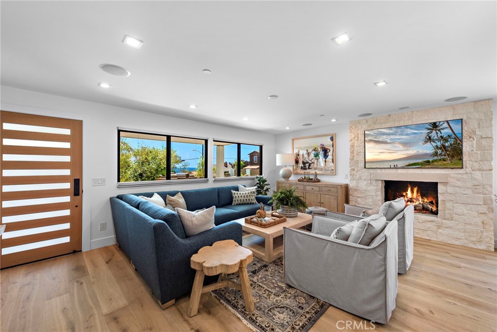 241 Wave Street