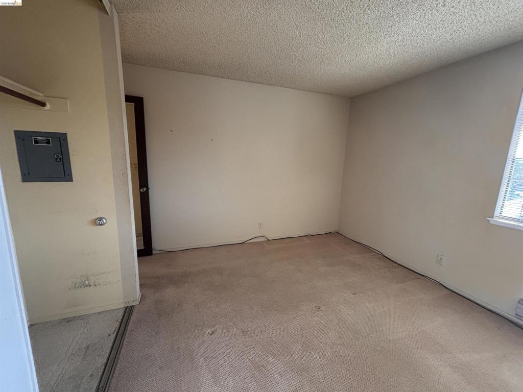 1427 Marchbanks Dr Apt 3