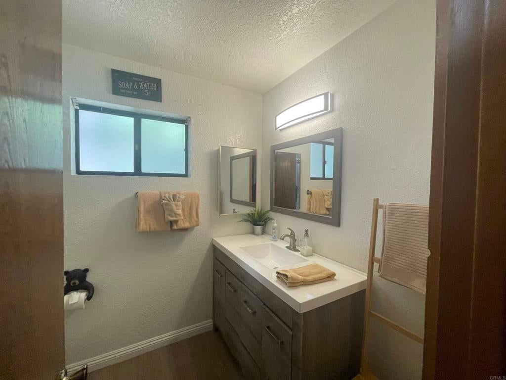 42536 Cedar Ave.