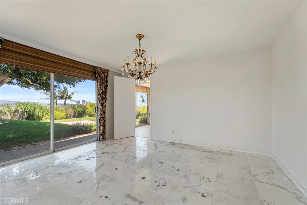 1842 Santiago, Newport Beach CA 92660 - Photo 14