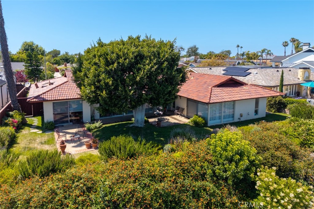 1842 Santiago, Newport Beach CA 92660 - Photo 19