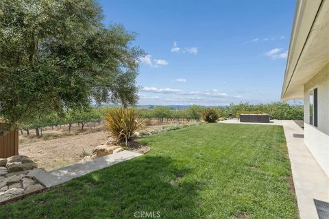 Tiny photo for 5565 High Ridge Rd, Paso Robles, CA 93446 (MLS # NS26076783)