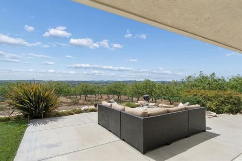 Tiny photo for 5565 High Ridge Rd, Paso Robles, CA 93446 (MLS # NS26076783)