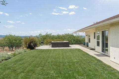 Tiny photo for 5565 High Ridge Rd, Paso Robles, CA 93446 (MLS # NS26076783)