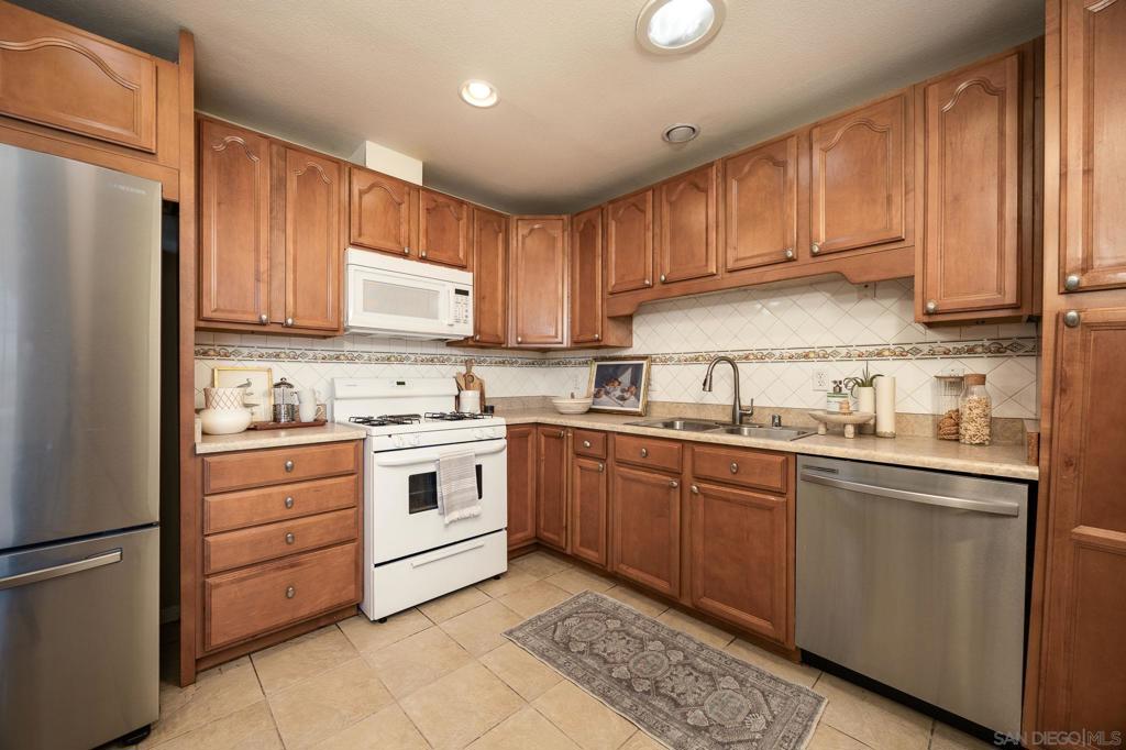 Encanto - Residential