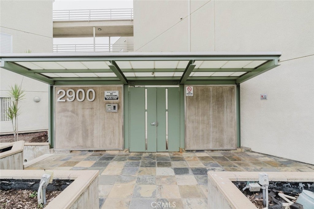 2900 Fairway AVE 501, La Crescenta CA 91214