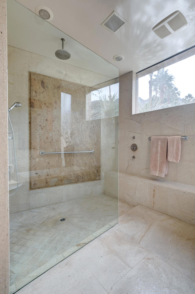 Indian Wells C.C. - Residential Lease