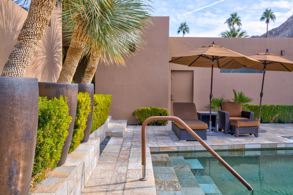 Indian Wells C.C. - Residential Lease