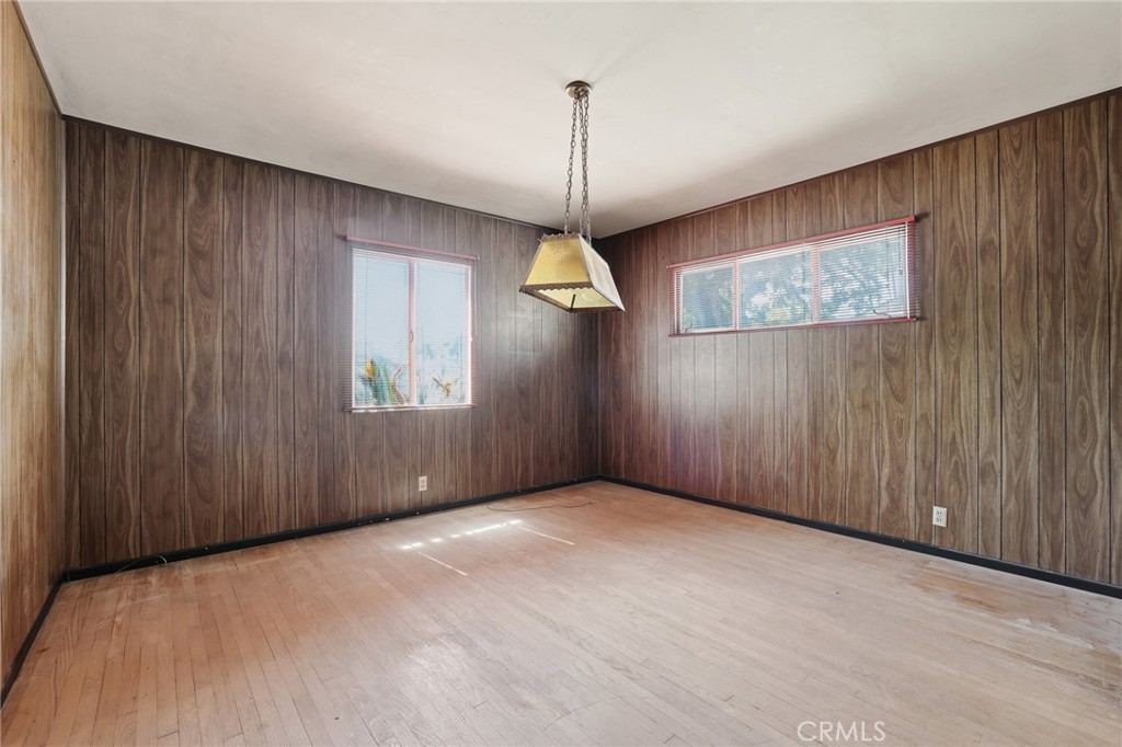 1295 E Woodbury Road