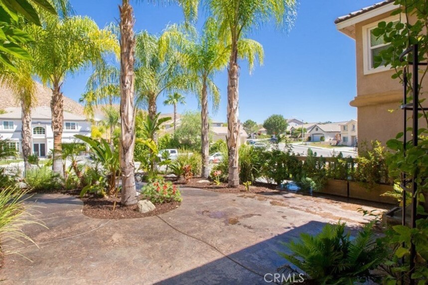 24963 Sunset Vista Avenue