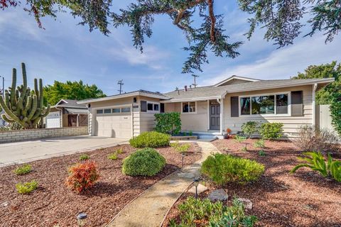 Photo of 2183 Abbey Lane, Campbell, CA 95008 (MLS # ML82025792) Photo of 2183 Abbey Lane, Campbell, CA 95008 (MLS # ML82025792)
