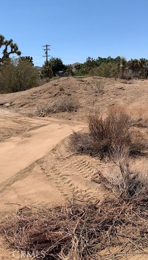 8001 Aster Yucca Valley CA 92284