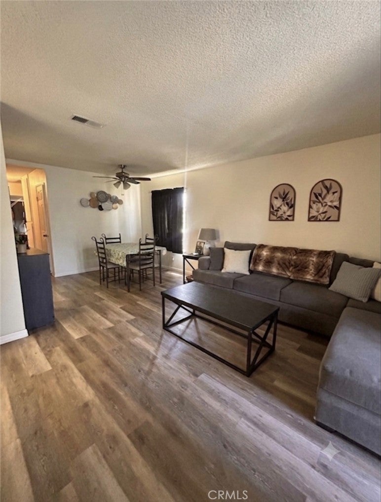 149 W 6th Street 10