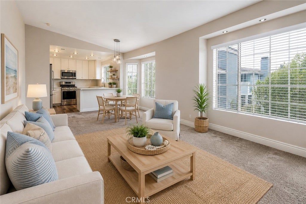 23412 Pacific Park 12I