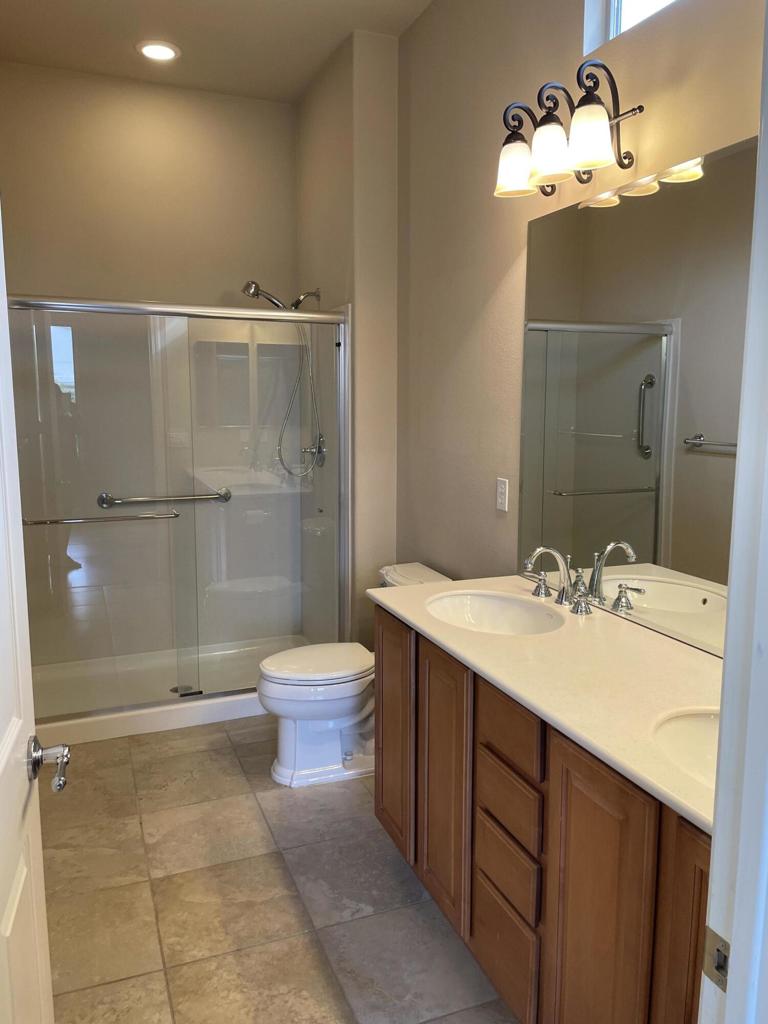 81602 Avenida Contento