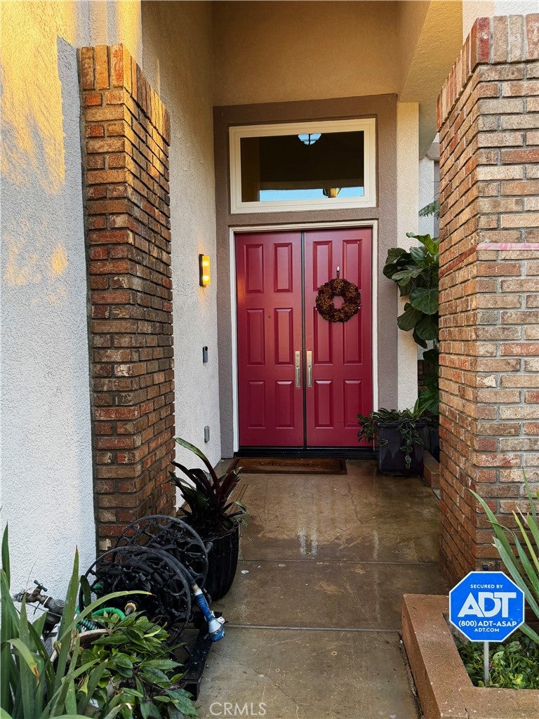 4325 Torrey Pines