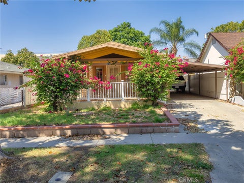 Photo of 319 W Windsor Road, Glendale, CA 91204 (MLS # BB26187304)