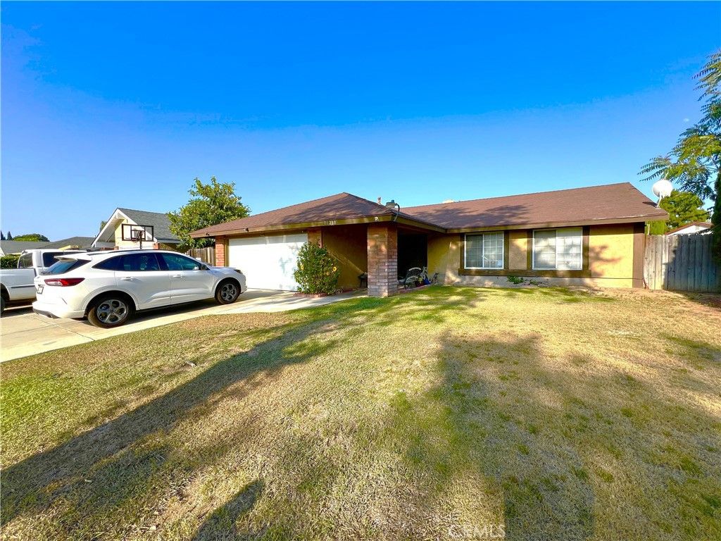 listing image 130726528929979280353