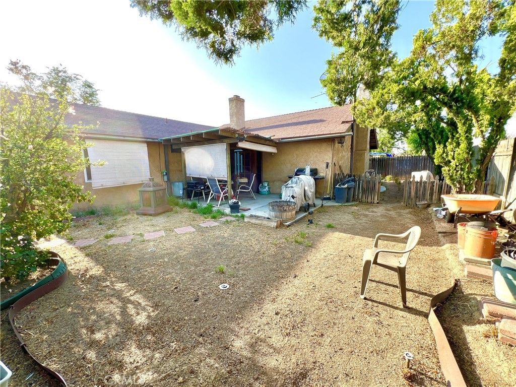 listing image 130725268862854354785