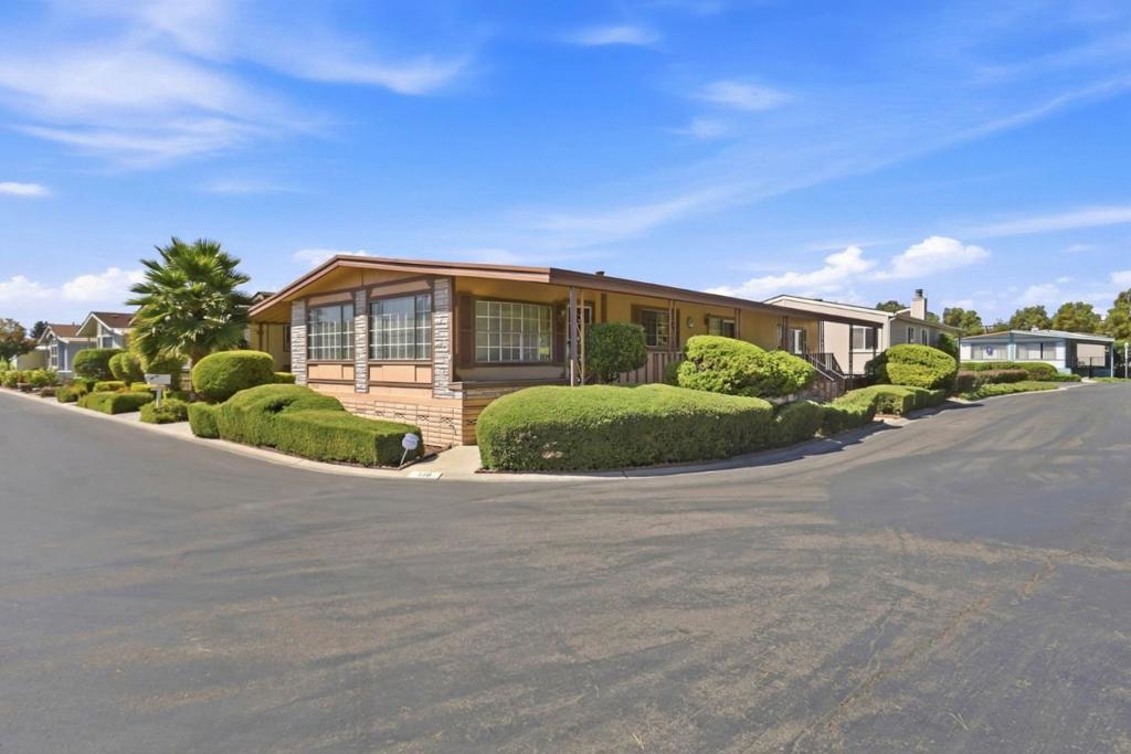 510 Millpond Drive 510