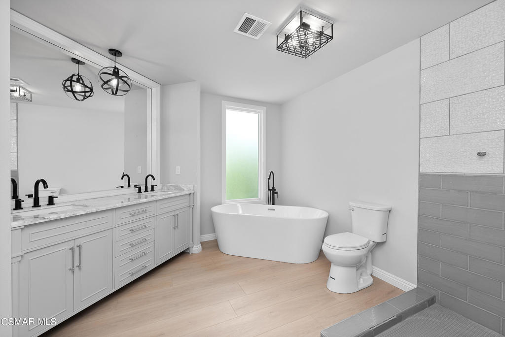 Oak Forest Ests-700A - 1001752 - Residential Lease