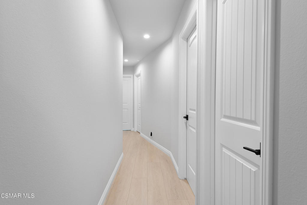 Oak Forest Ests-700A - 1001752 - Residential Lease
