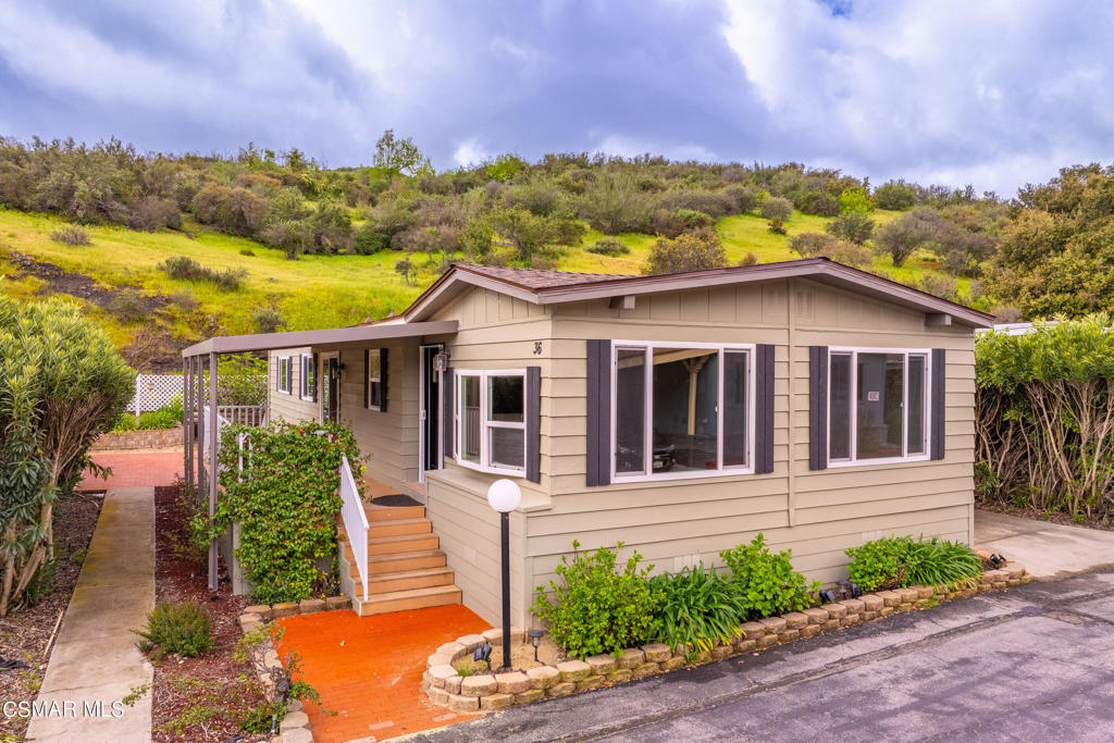 Oak Forest Ests-700A - 1001752 - Residential Lease